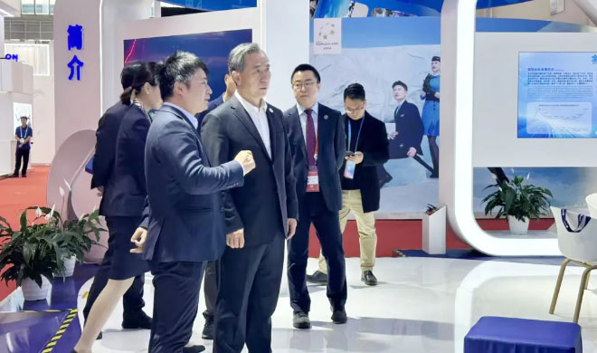 链博现场 | 中国贸促会辅导、浙江省贸促会辅导莅临浙商BTI体育展位